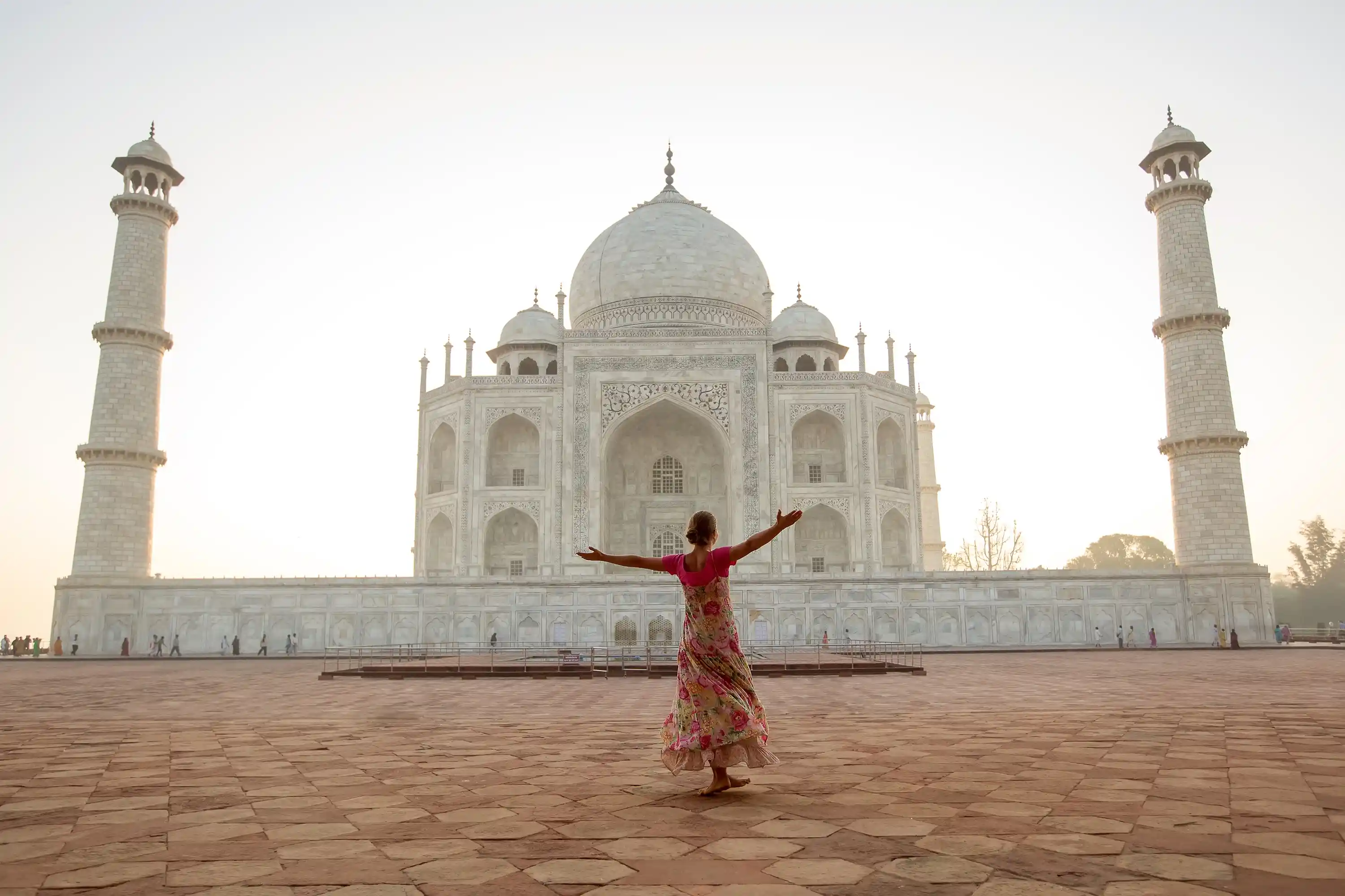 Taj Mahal tour by Train